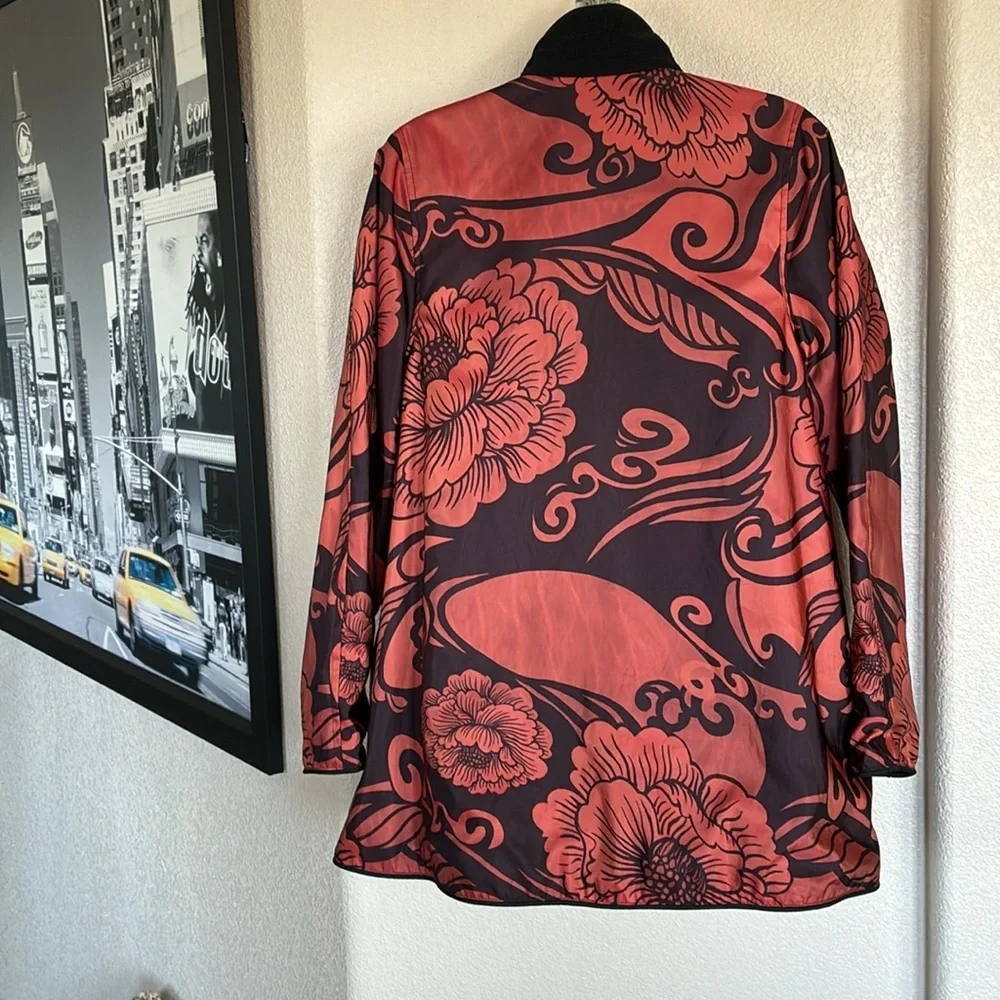 MYCRA PAC Reversible Rain Jacket, Women's S, Red Floral or Black. EUC - Picture 5 of 16